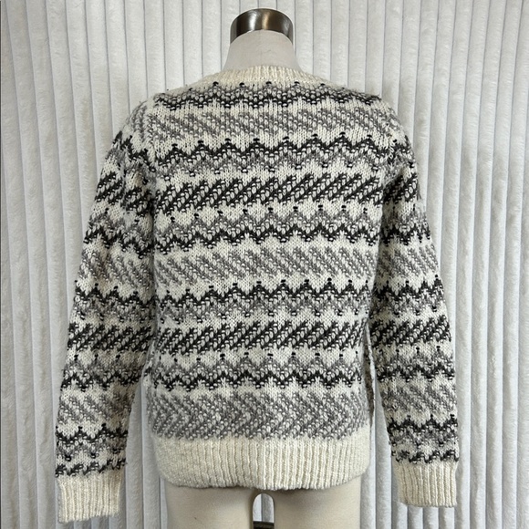 LOFT Wool Alpaca Blend zigzag Crew Pullover Sweater M - Picture 3 of 8